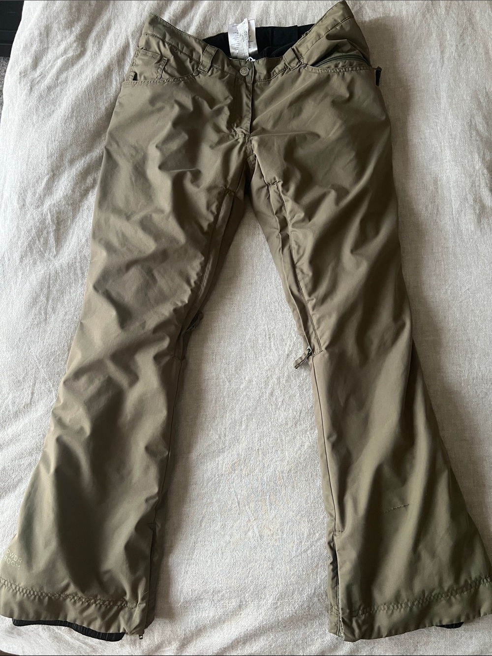 PWDR ROOM WOMEN'S OLIVE GREEN SKI PANTS SIZE M
